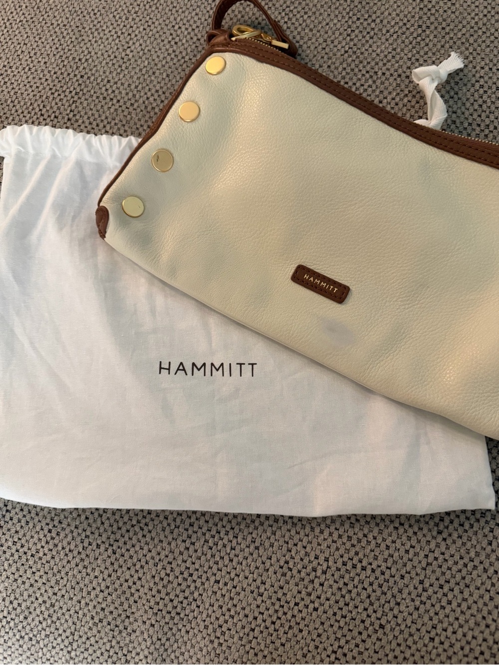 Hammitt Kyle small Two-Tone White and Brown Leather Crossbody with Gold Studs - Picture 5 of 6